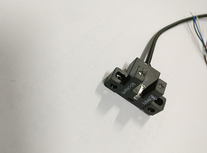 電渦流傳感器有什么缺點(diǎn)，與電渦流式傳感器有什么不同？